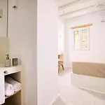 Wise Luxury 4*