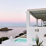 Wise Luxury 4*