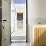 Wise Luxury
