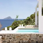Wise Luxury 4*