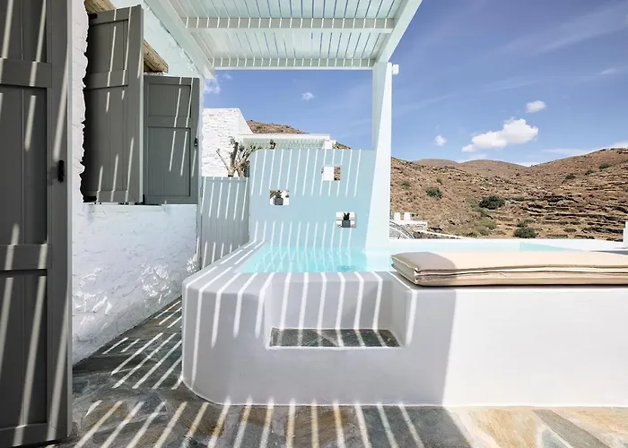 Wise Luxury Aparthotel